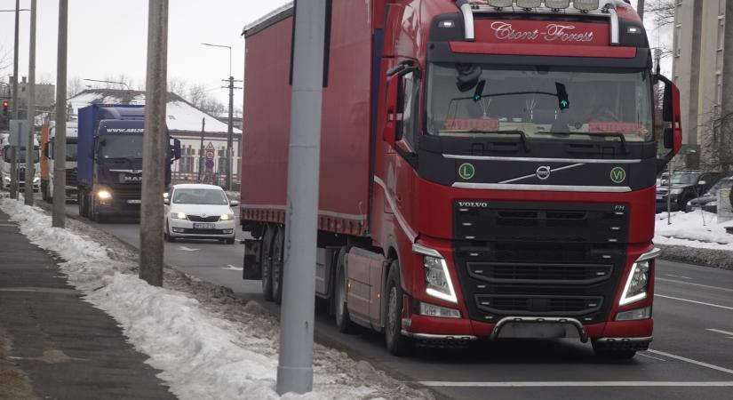 Csúszik az M4 építése a Sárrét felé?