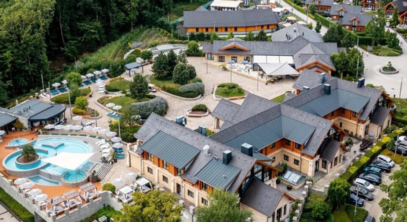 Ígéret teljesítve, járda átadva