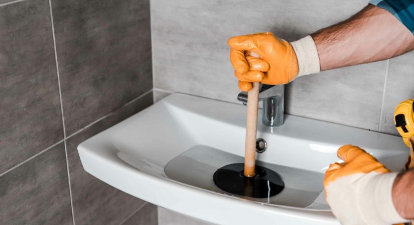 Duguláselhárítás 1,4 millióért? Ezt a 3 kérdést tegye fel, hogy ne verjék át!