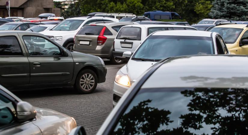 Figyelem! Új fizetős parkolási zóna élesedik Budapesten: napokon belül már itt is jegyet kell venni