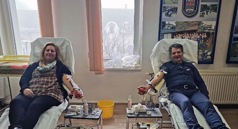 Segítő kezet nyújtottak a rendőrkapitányság munkatársai