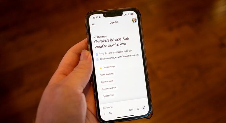AI-kormányzásba kezdhetnek Donald Trumpék, halálos veszélyre figyelmeztettek