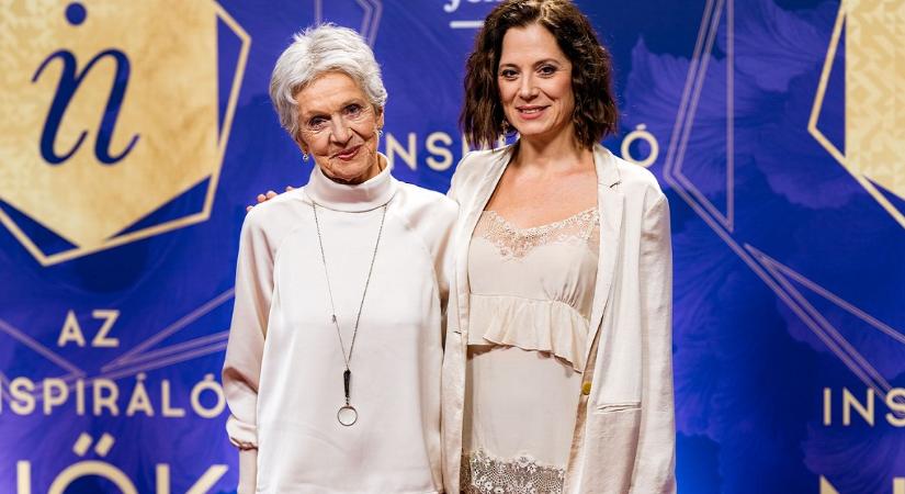 Így ünnepelték a szülinapos Hámori Ildikót – Szinetár Dóra posztolt kedves családi fotót