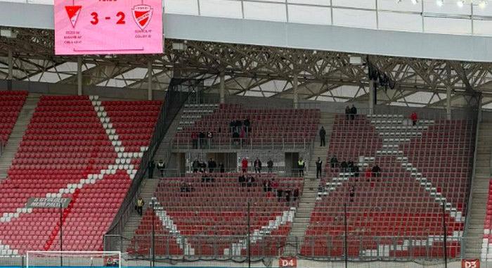 Falatozni és italozni jöttek az DVTK-ultrák Debrecenbe