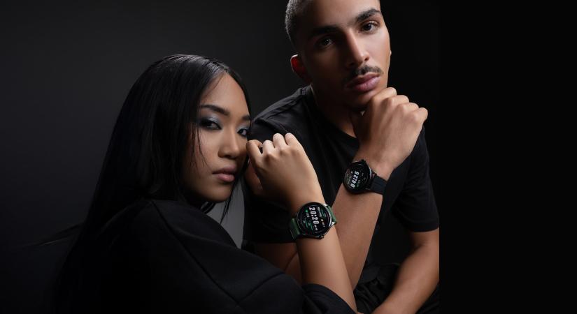 Okosórák párosát mutatta be a HMD