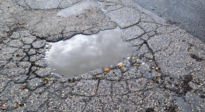 Ez a tuti megoldás a több százezer kátyú ellen