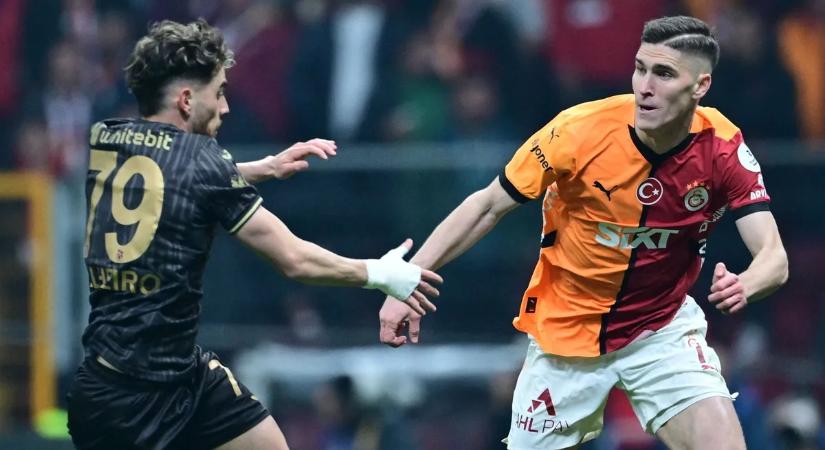 Sallai letaglózó hírt kapott a BL-rangadó előtt, kikerülhet a csapatból