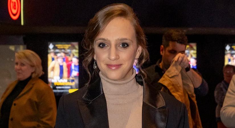 Örömteli bejelentés: babát vár A mi kis falunk színésznője