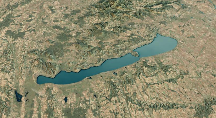 Különös jelenség bontakozott ki a Balaton felett: elképesztő látványt nyújtott