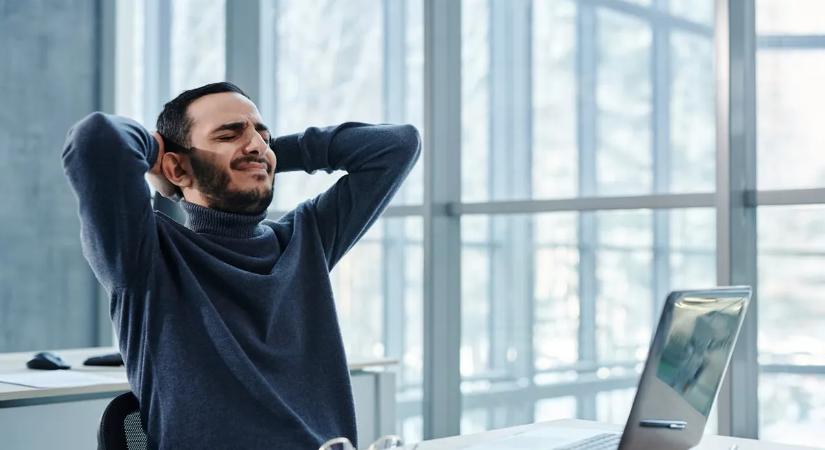 Felmondjak vagy maradjak? A kérdés, amit szinte mindenki túl sokáig halogat