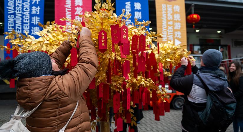 A Tűz Ló éve Budapesten – Kínai Újévi Fesztivál a Chinatownban