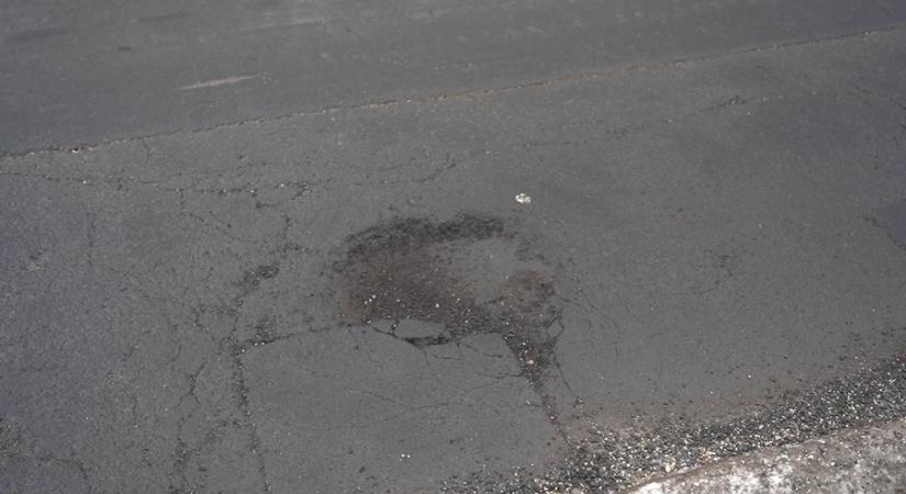 A növekvő számú kátyúra figyelmeztet a biztosítási alkuszok szövetsége