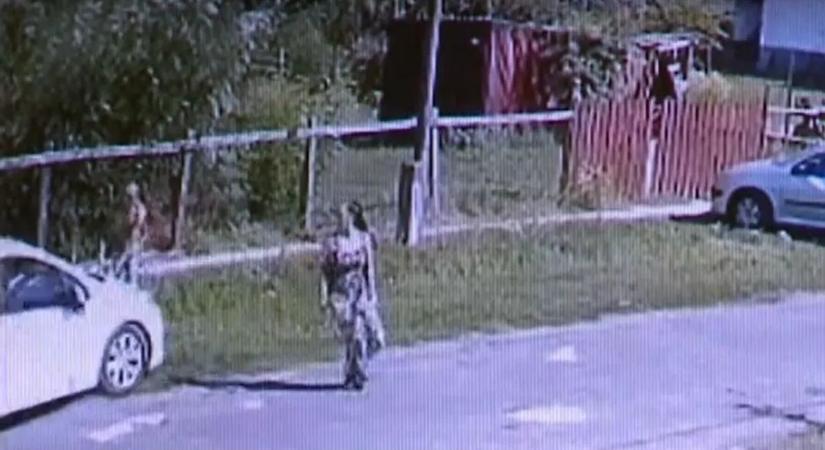 Videón a durva gázolási kísérlet: bosszúból hajtott egy apa és kiskorú lánya felé a sofőr Hajdú-Biharban