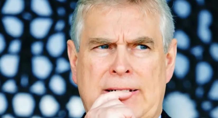 Váratlan fejlemény: Beatrice hercegnő megbocsájthatott az édesapjának