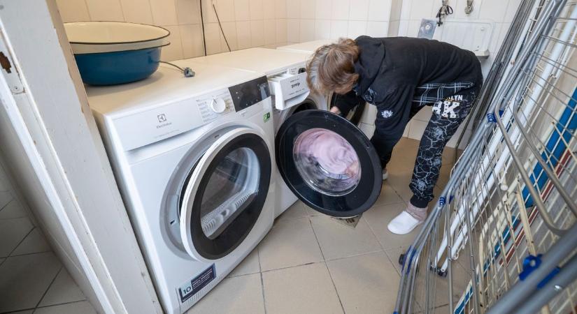Kicsit könnyebb így az élet: támogatás a női hajléktalanszállónak