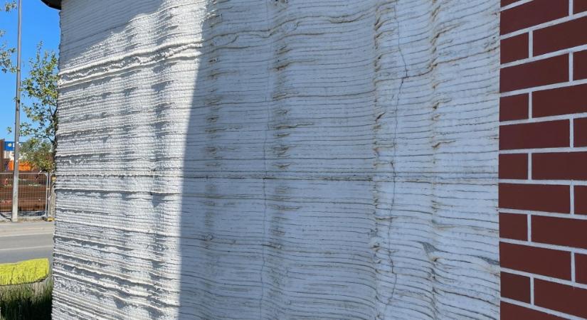 Fenntartható építőanyagokról és technológiákról képez vállalkozásokat a PTE MIK