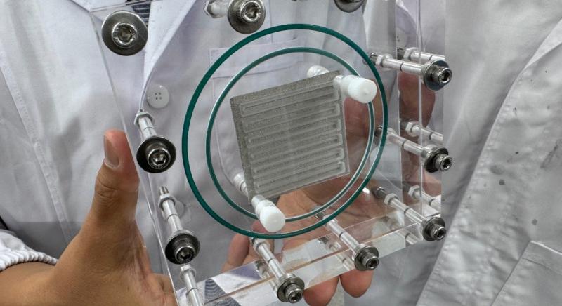 Így lesz a karbonkibocsátásból repülőgép-üzemanyag – Bemutatták az átalakító technológiát