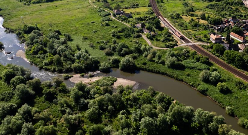 Nébih: újra szabad halat enni a Sajóból – Folyamatosan mérik a méreganyagok szintjét