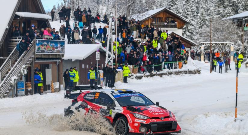 Vérprofi mentés, ezzel a megmozdulással írt történelmet a fiatal WRC-pilóta