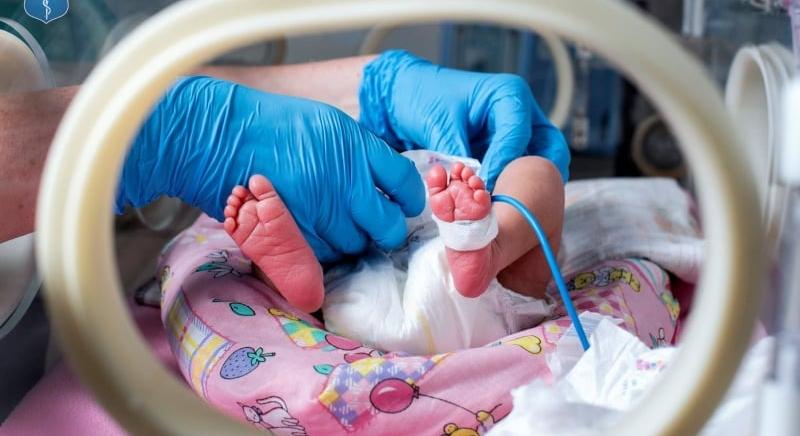 Klasszikus nevek és szokatlan névadások a sepsiszentgyörgyi anyakönyvekben