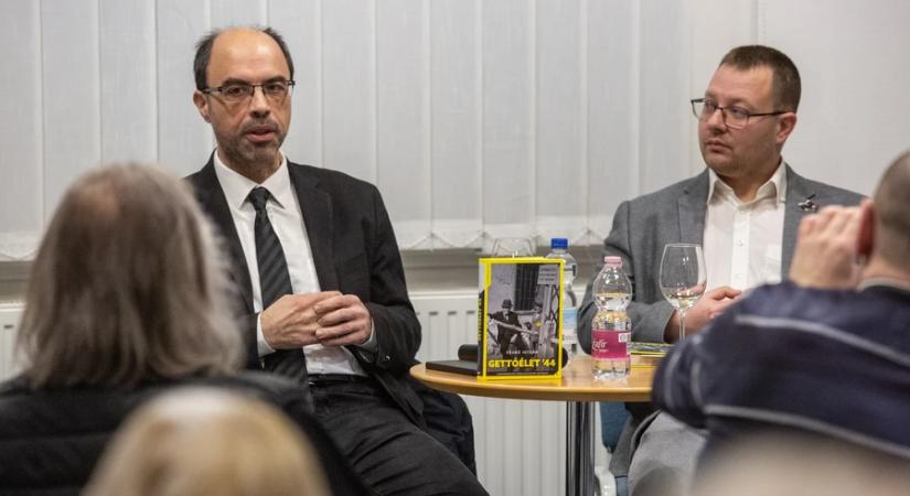 Gettóélet ’44: történelmi múltfeltárás a könyvtár falai között