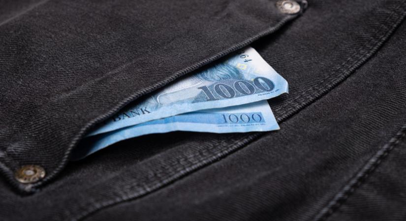 Szilágyi János: az évek alatt összegyűjtött megtakarításainkból élünk