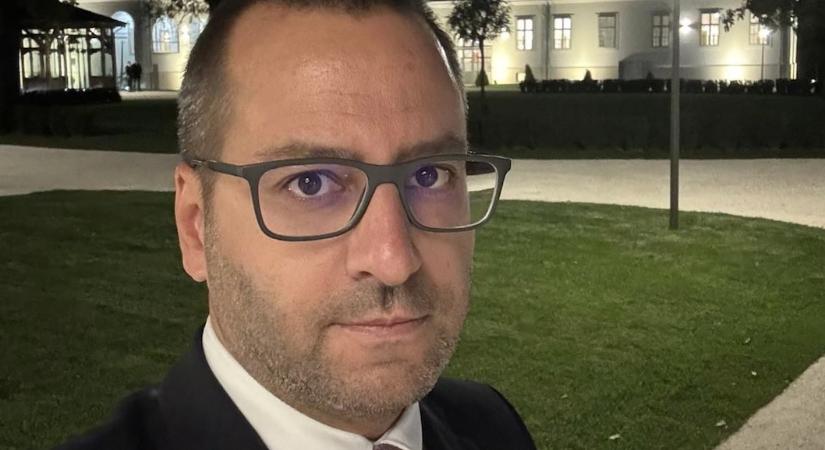 A Szuverenitásvédelmi Hivatal 1,3 milliárdos szerződést kötött a céggel, amely a „Tisza-adót” reklámozta