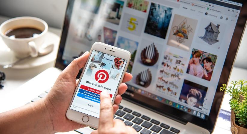 Több mint 500 embert rúg ki egy cég a mesterséges intelligencia miatt