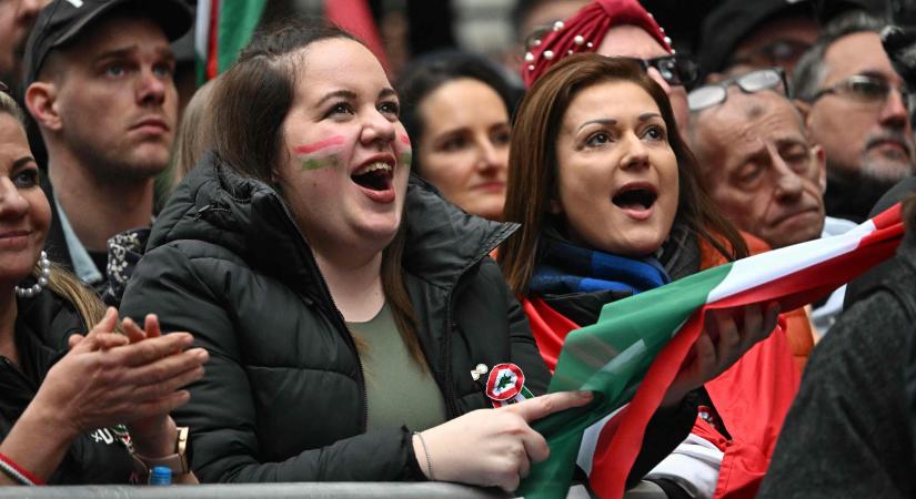 Valóban mozdíthatatlanok a Fidesz és a Tisza szavazói? Medián-adatokat elemeztünk