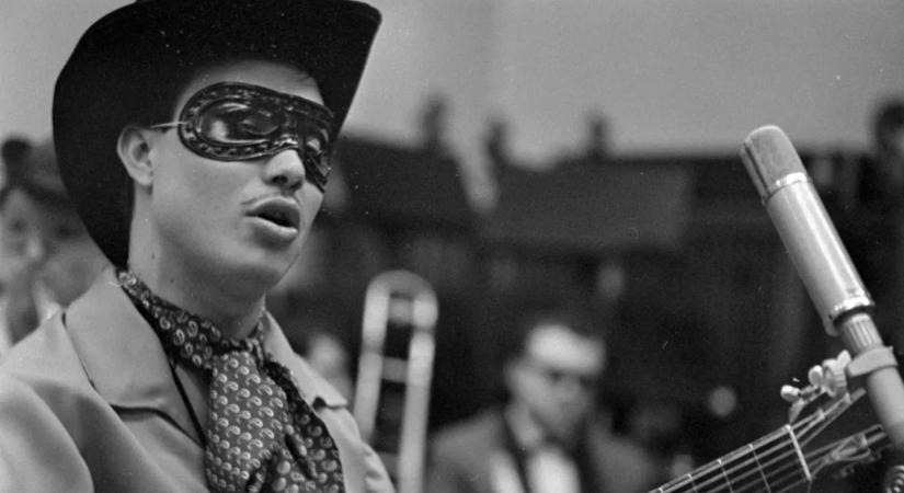 Így buliztak nagyszüleink – Retró farsangi jelmezek fél évszázaddal ezelőttről (galéria)