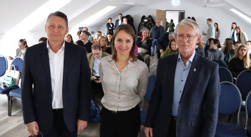 Nem csak zöld, kék is! Mi az a longevity, ami nyerő lehet Zalában? (galéria, videó)