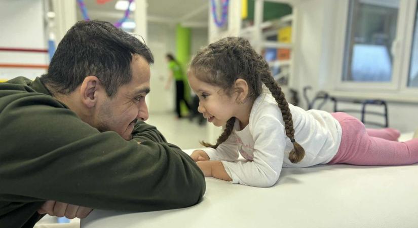 Kinga és Zselyke egymást támogatva indult a gyógyulás felé