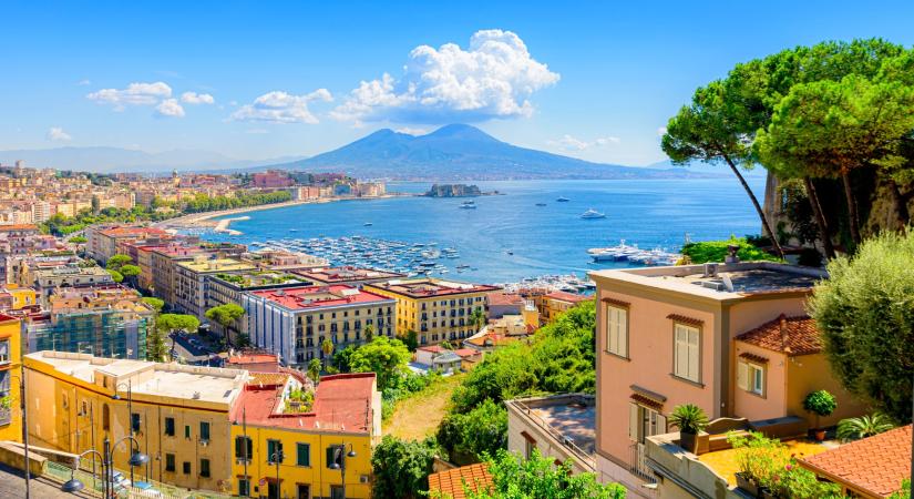 Látnivalók Nápoly és környékén: 4 és 7 napos úti terv térképpel
