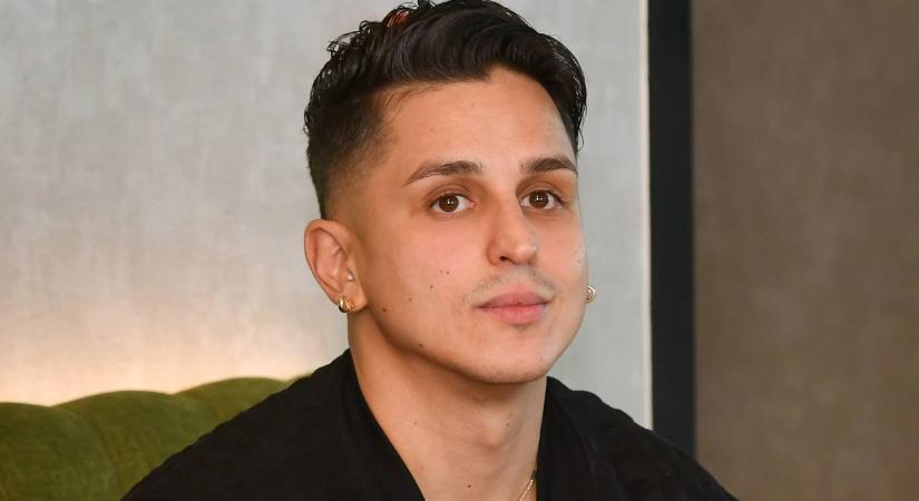 „Valami rendes munkád volt? Ez így pont semmi” – Aurelio állásinterjúra ment, de nem jött be a főnöknek