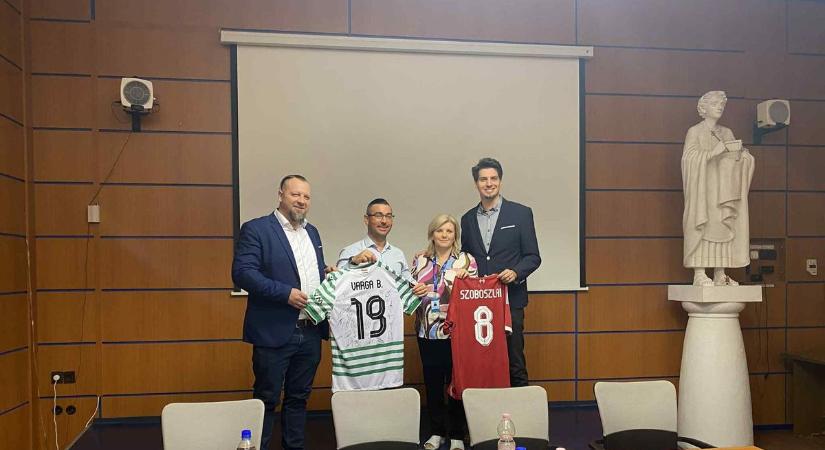 Szoboszlai meze is kalapács alá kerül a Szent Pantaleon Jótékonysági Bálon