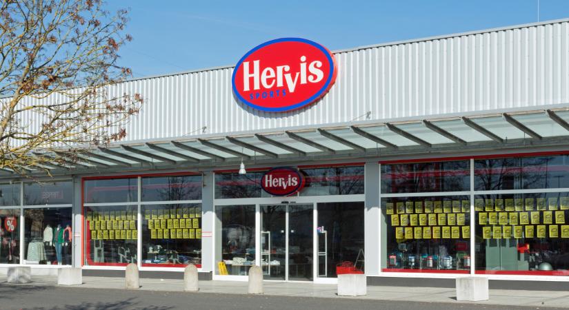 Jól figyelj, hova kattintasz: egy csaló webáruház a Hervis nevével csapta be a vásárlókat