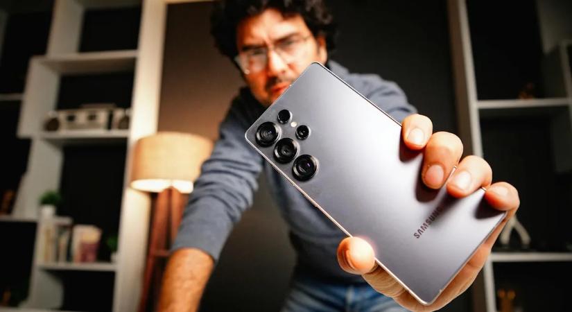 Ennyivel drágulnak idén a Samsung mobilok