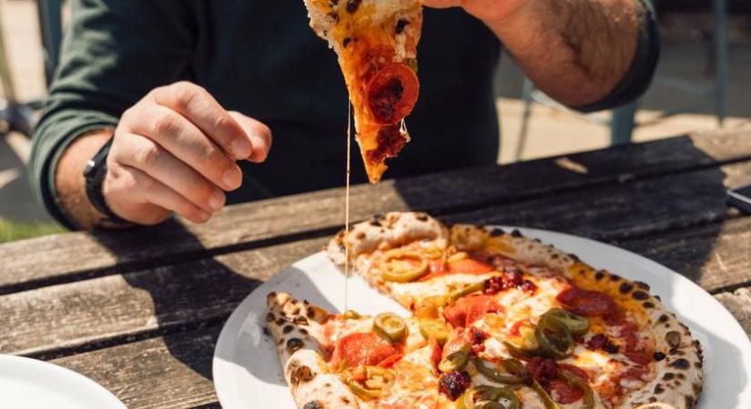 Olcsó orosz pizzérialánc érkezik Magyarországra: ennyi éttermet terveznek nyitni nálunk