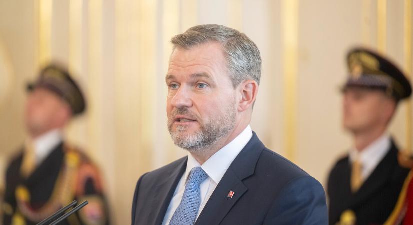 Az államfő üdvözli, hogy a kormány nem csatlakozik a béketanácshoz