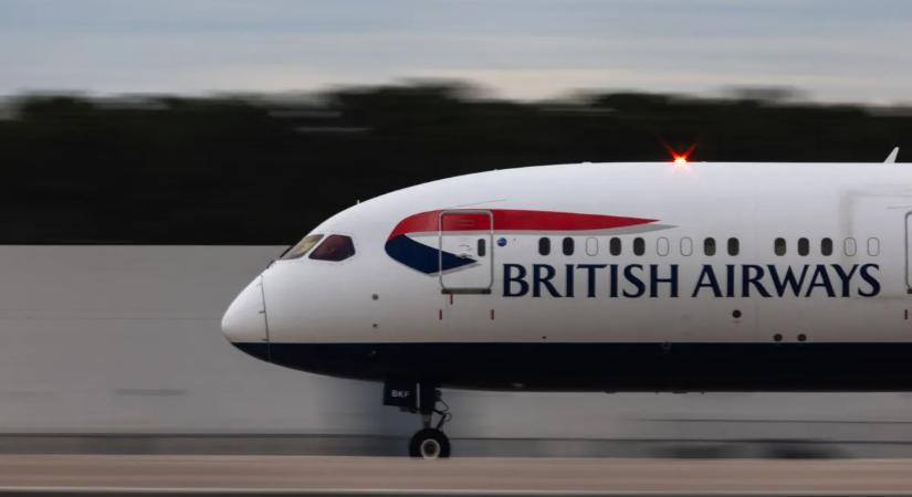 Az kemény: a levegőben szakadt le egy Airbus kereke – videó