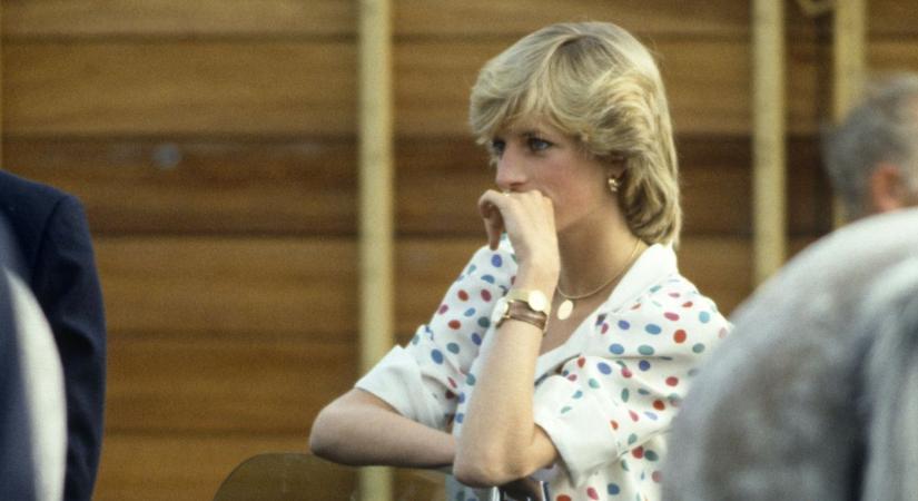 Ezért viselt Diana hercegné két karórát egy kezén - Nem hóbortos trendről van szó!