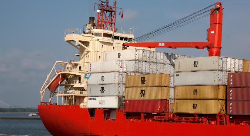 Lebénult Európa kereskedelmi ütőere: kongatják a vészharangot, ebből még óriási baj lehet