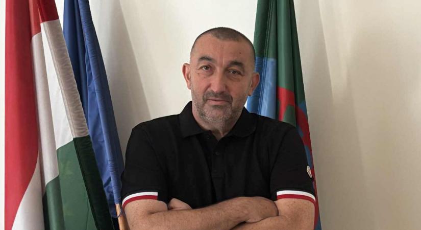A Magyarországi Romák Önkormányzatának elnöke szerint Magyar Péter csak kifogást keresett, hogy kibújjon a találkozó alól