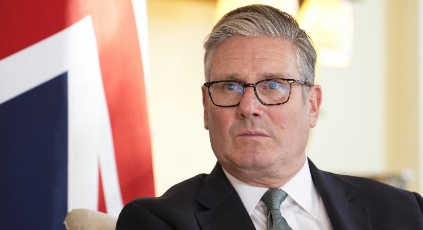 Háromnapos kínai látogatásra indult a brit miniszterelnök