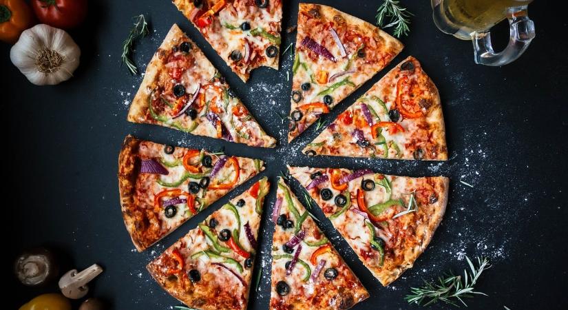 Orosz pizzalánc érkezik Magyarországra, a következő tíz évben akár 30 pizzériát is nyithatnak az országban