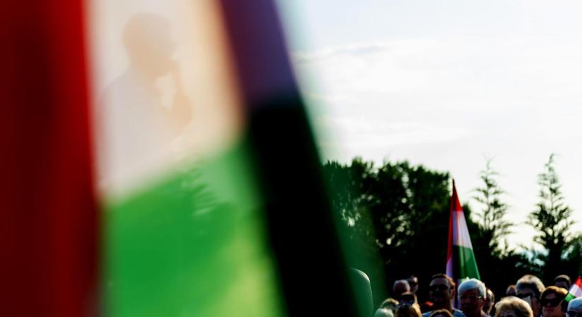 Török Gábor egy új kutatást idéz, amelynél a Tisza már 17 százalékkal vezet a Fidesz előtt a biztos szavazó pártválasztók között