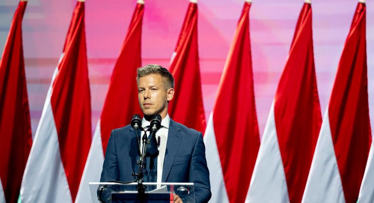 Magyar Péter lemondta a találkozóját a roma önkormányzattal, a szervezet szerint valótlan állításokat tett a pártelnök