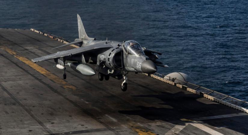 Irán már elkezdett izzadni – félelmetes erővel érkezett meg az USA