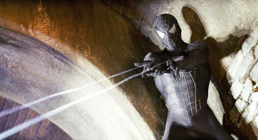 Hirtelen és váratlanul újra tömegek kezdték el nézni a 250 millió dolláros sci-fit