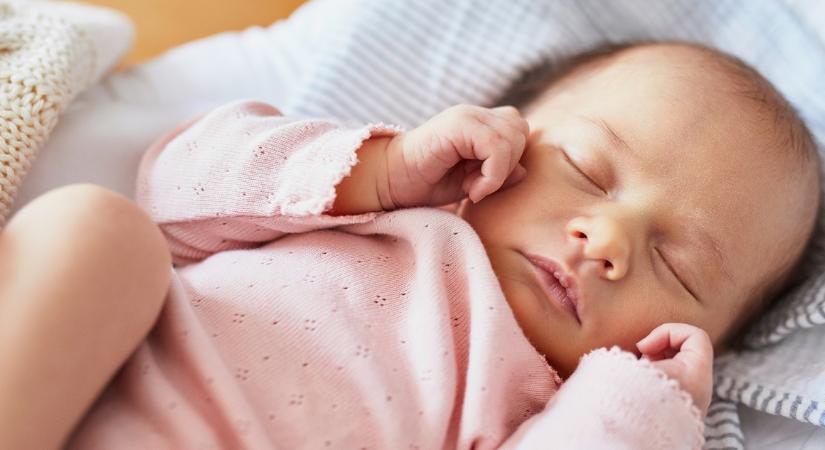 Új lánynevet fogadtak el, több mint kétszázat viszont elutasítottak